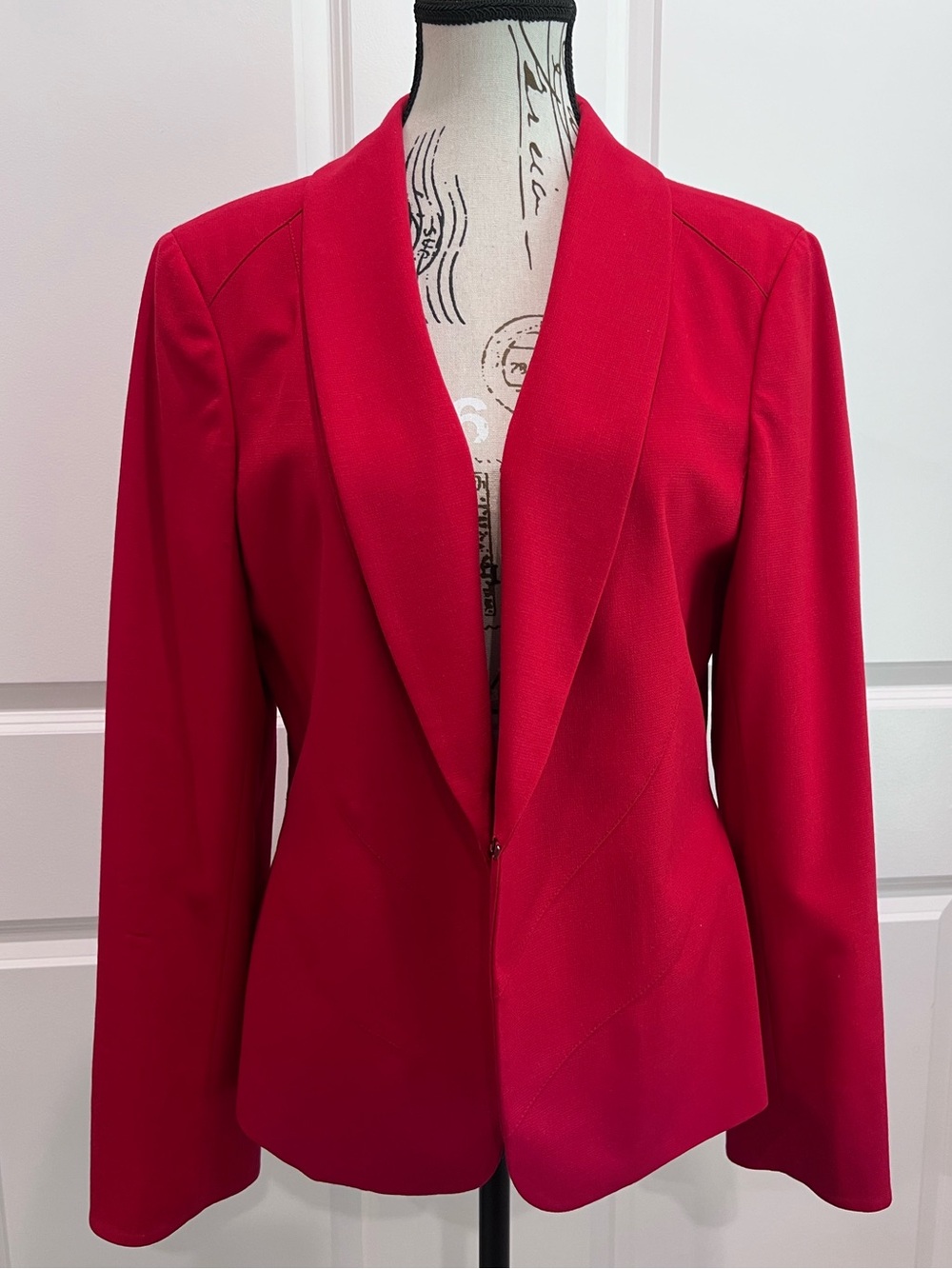 Jones New York Red Shawl-Collar Blazer, size 12
